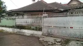 Rumah Tua Dekat Dengan Stasiun MRT Fatmawati Lebak Bulus
