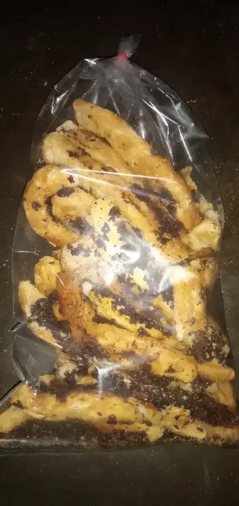 Roti kering berpariasa