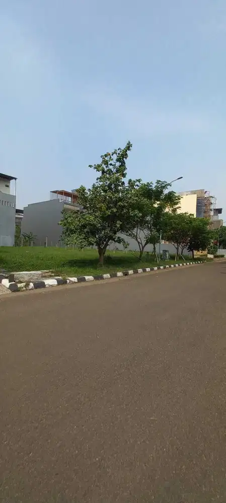 Dijual kavling Gandeng luas Total 1050m2 Strategis Siap bangun di Tama