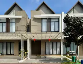 Dijual Rumah di Cluster Denver Pik2