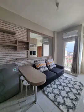 Disewakan Apartemen Puncak Dharmahusada 2BR Surabaya Timur