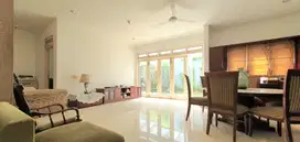 Rumah nyaman di Jl Elang Mas, Tanjung Barat, Pasar Minggu