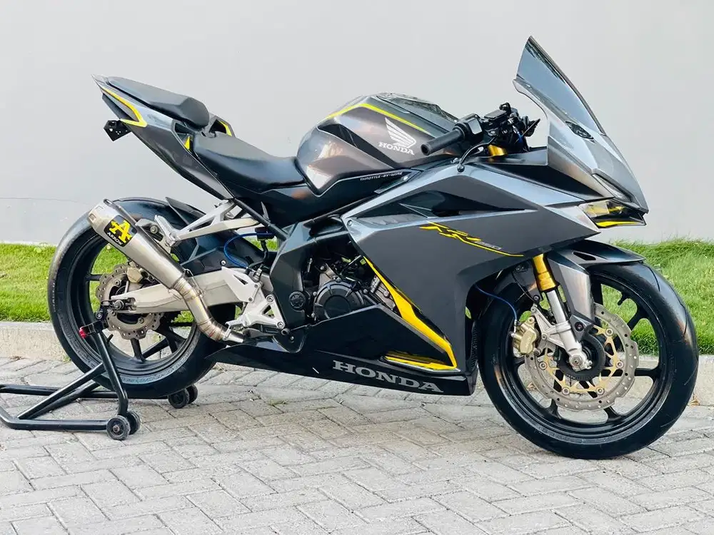 Honda cbr250rr abs grey 2018 cbr 250rr cbr 250 rr cbr250 rr abs plat L