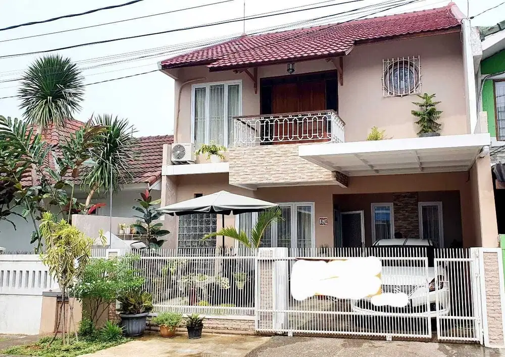 Home Sweet Home, Lokasi Dalam Komplek Dekat Akses Tol Desari