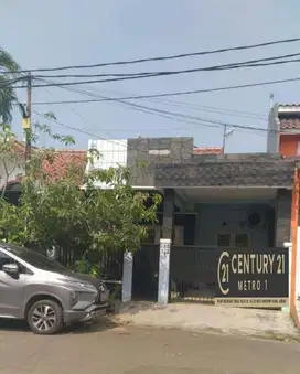 Dijual rumah siap huni di clusterTaman sari Harapan Indah Bekasi