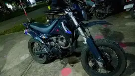 Jual motor Viar trail 150 cc