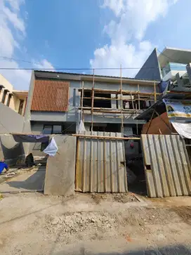 Rumah baru 3 Unit Minimalis Modern Greenville 2 Lantai
