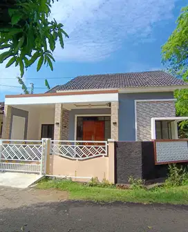 Dijual Rumah Cantik Siap Huni Citra Indah City