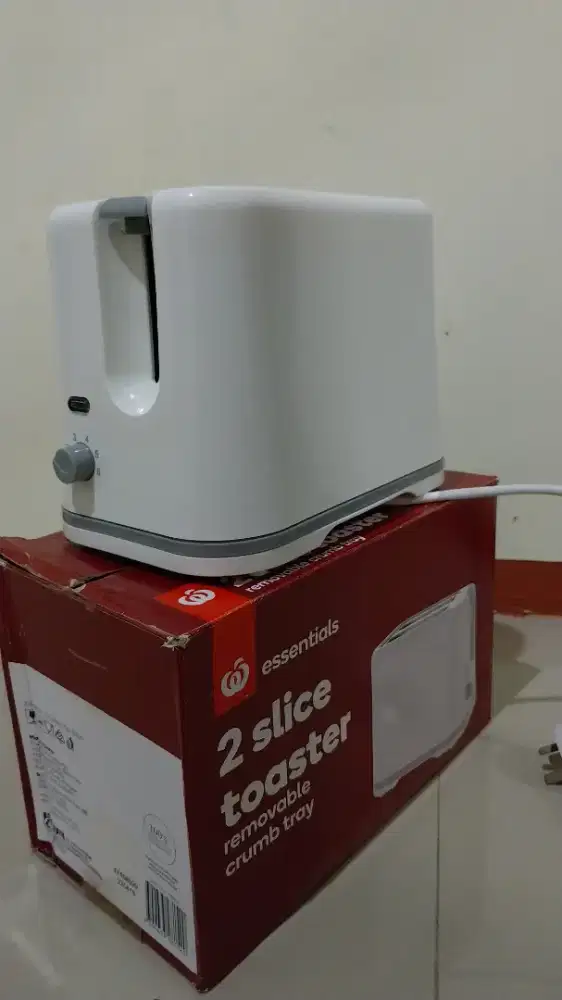 Essentials toaster beli di luar negri (Australia)