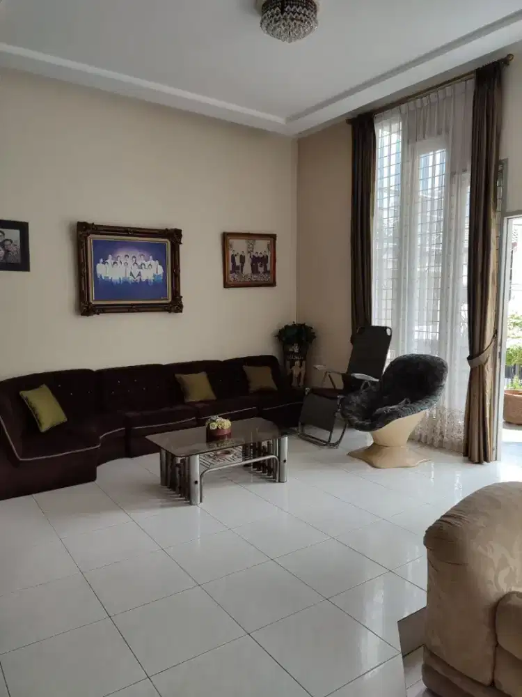 Dijual Cekpat Rumah Hook di Danau Indah Sunter Jakarta Utara