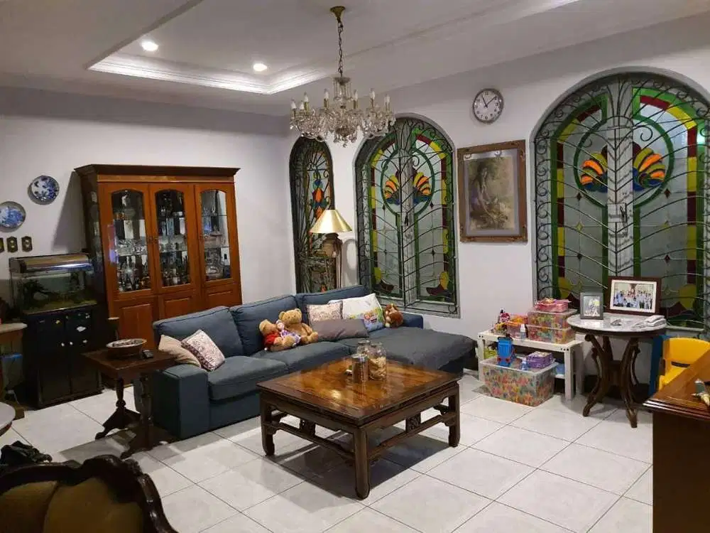 Dijual Rumah Strategis di Cilandak Siap Huni