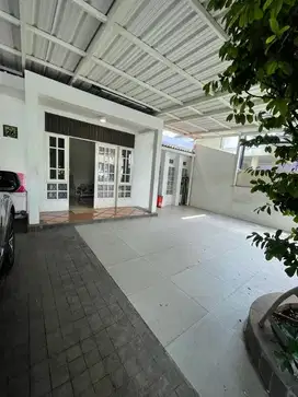 Hot sale rumah siap huni & dekat binplaz di sektor 3A bintaro jaya