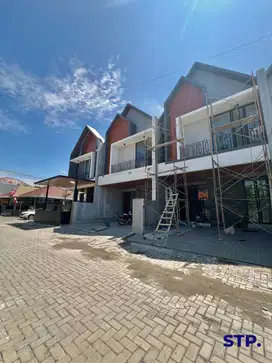 Rumah baru scandinavian di Manyar Tirtoyoso hadap selatan Tipe C