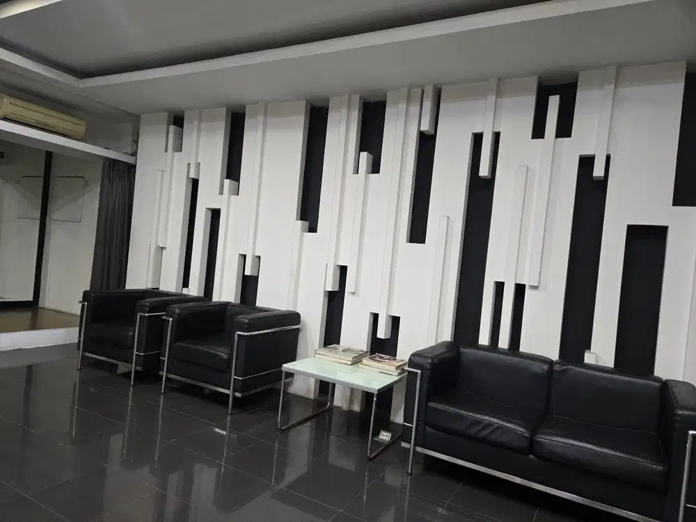 Ruko Boulevard Raya, cocok bank, showroom, parkir luas, Kelapa Gading