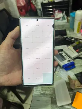 Samsung s22 ultra  minus mesin mati lcd tompel dikit seprti difoto net