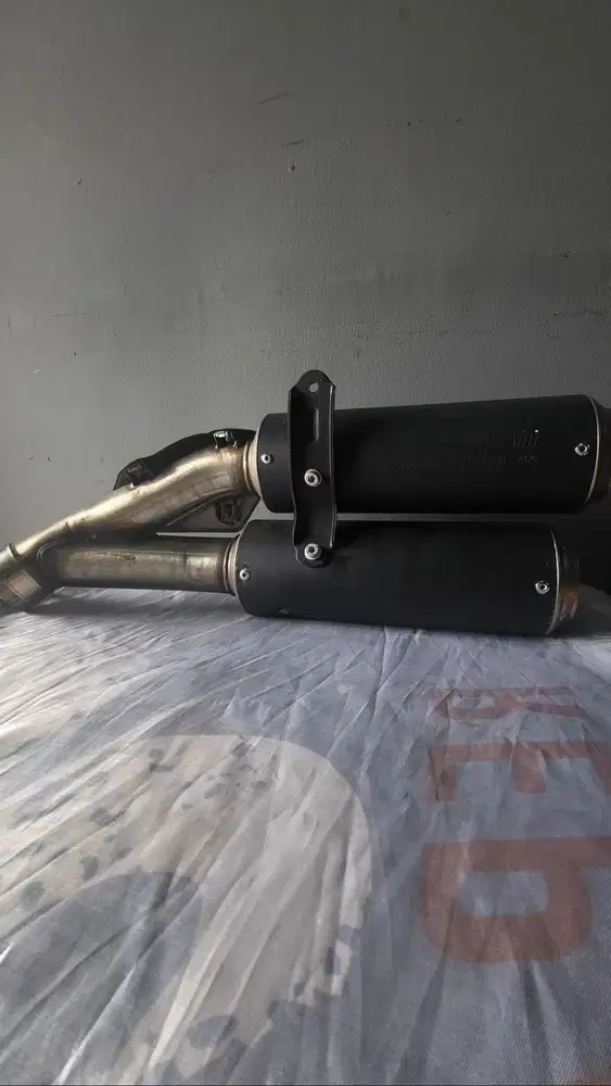 Knalpot Ducati 959, OEM, Original