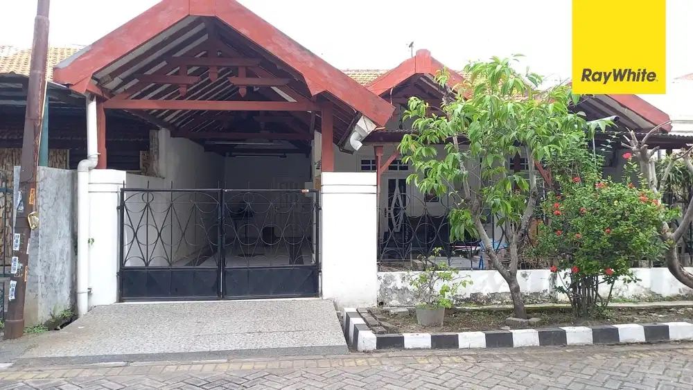 Dijual Rumah Tenggilis Surabaya