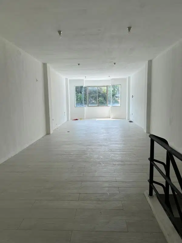 Ruko 4 Lantai Kebon Bawang Priok Luas 76 M2 HGB Cocok Kantor
