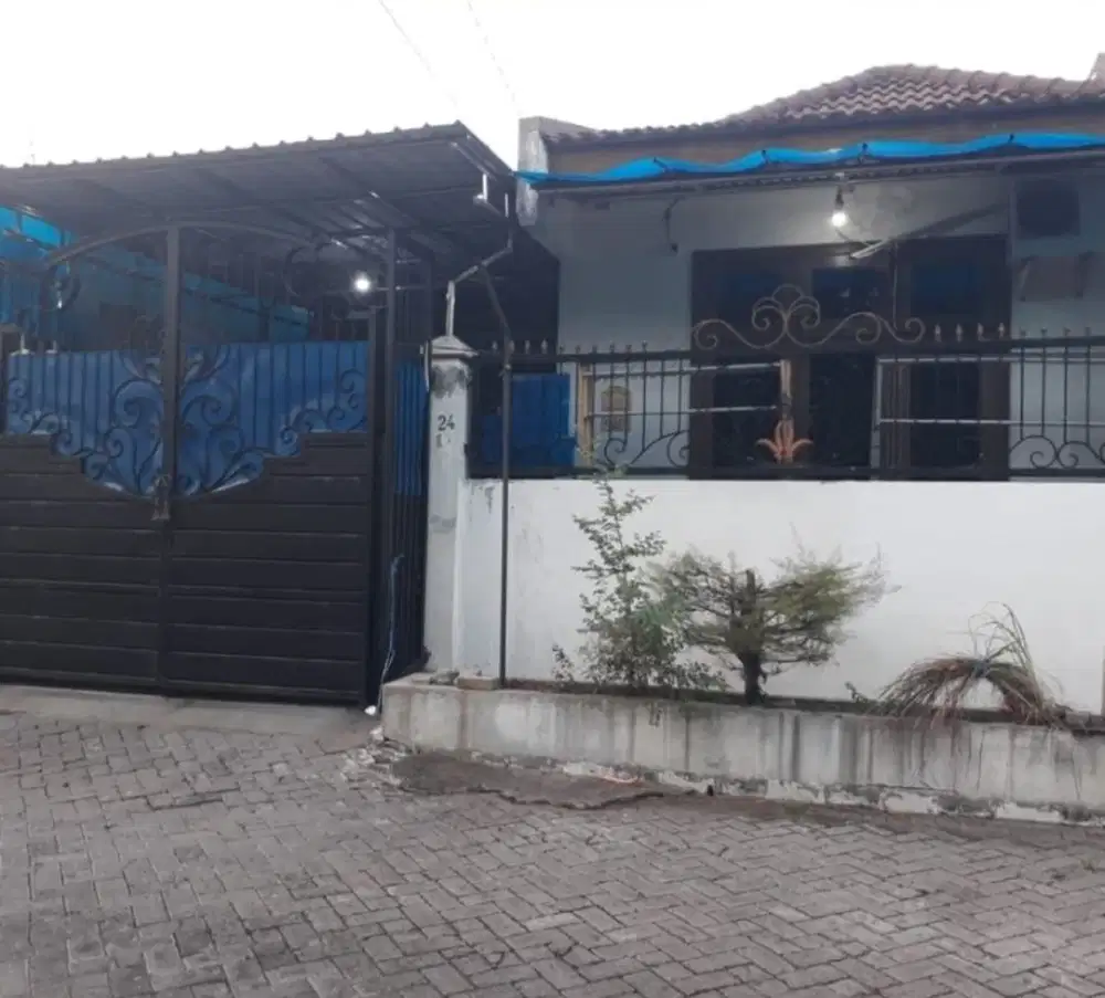 1660. Dijual Rumah Semalang Indah Wisma Mukti Surabaya Timur