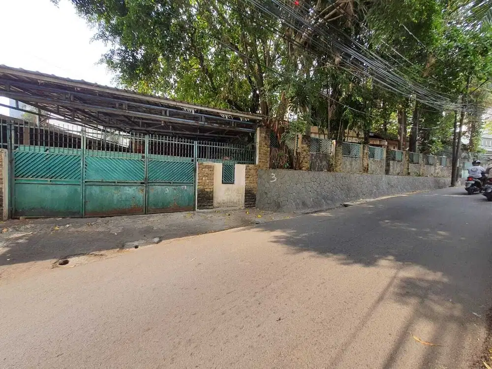 Dijual rumah lama di Karet Semanggi - Setiabudi