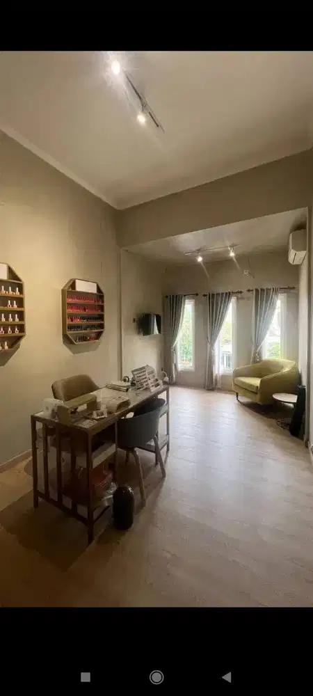 Rumah di Pondok Nirwana Rungkut SBY dgn luas tanah besar