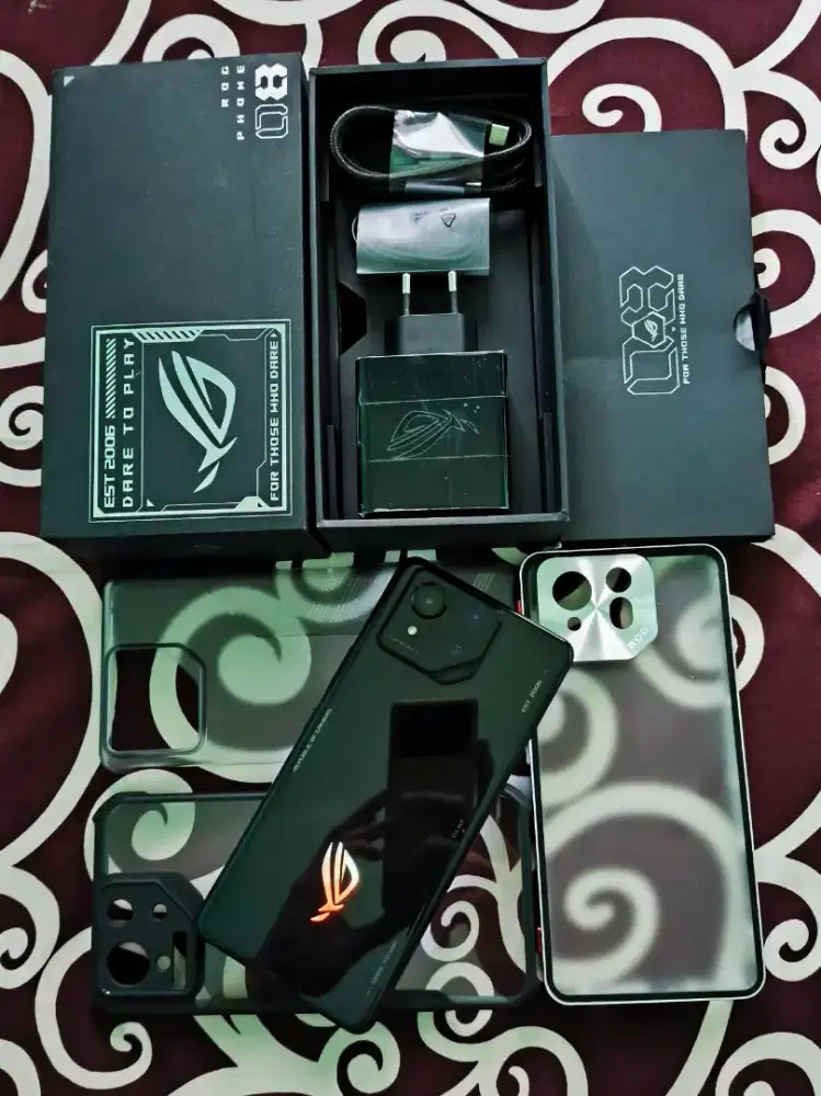 ASUS ROG PHONE 8 12/256 FULLSET ORIGINAL GARANSI RESMI INDONESIA
