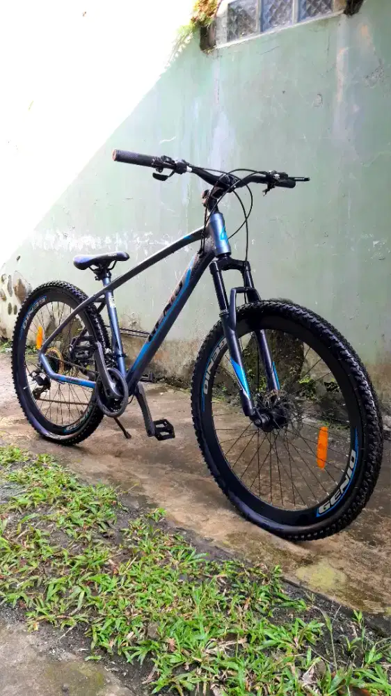 Sepeda MTB Genio M349 by United