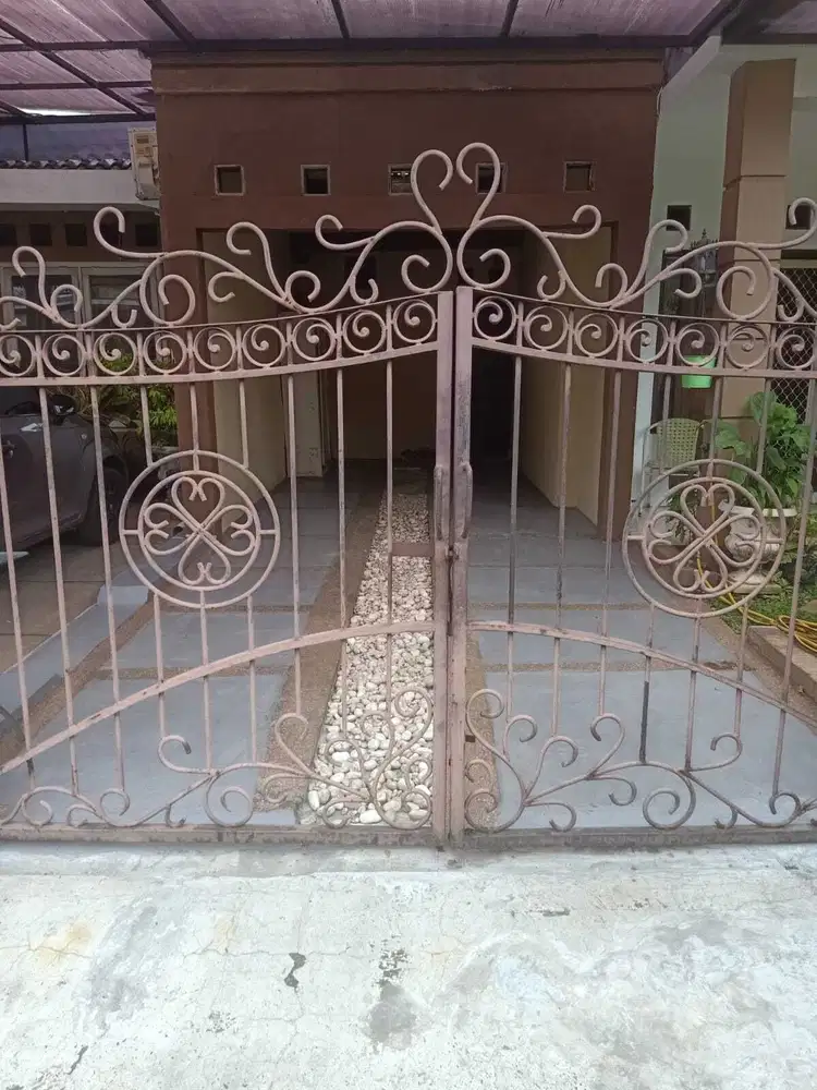 Dijual Rumah Gretta Residence Graha Raya