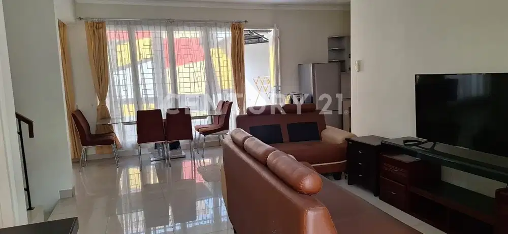 Rumah Bagus Fully Furnised Siap Huni Asri