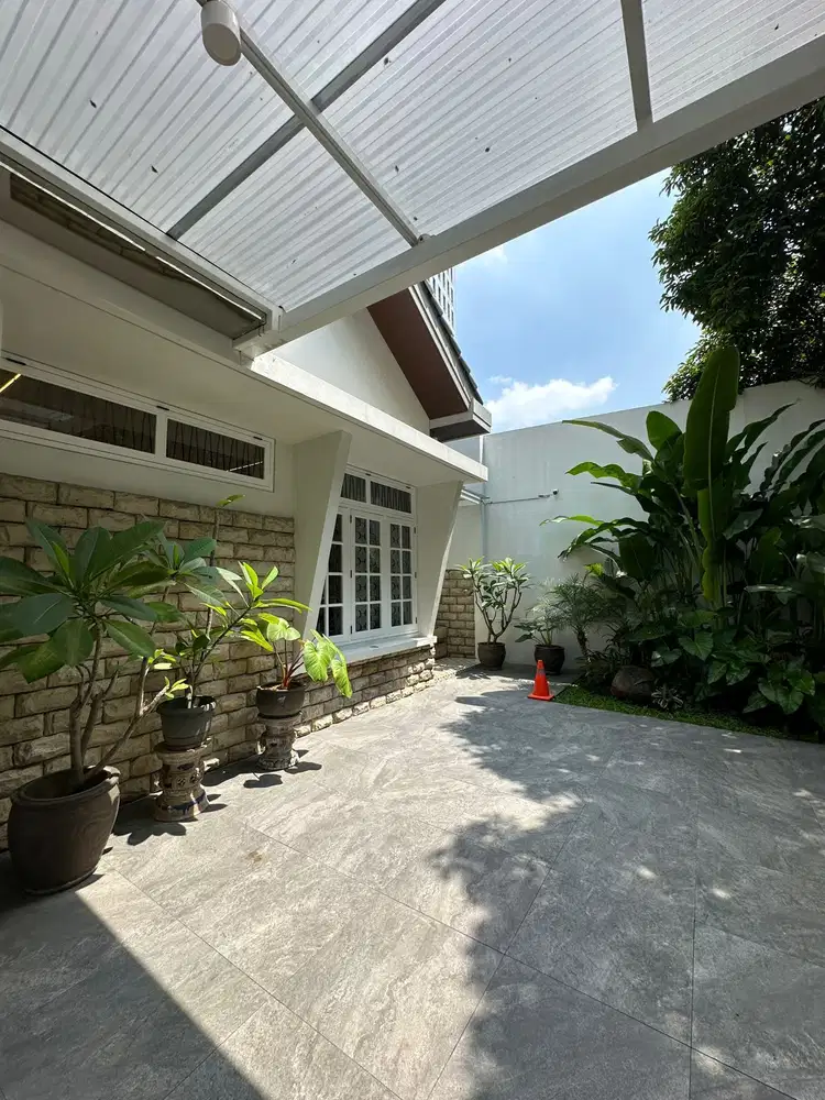 Dijual rumah Jl Jaksa - Kebon Sirih - Jakarta Pusat