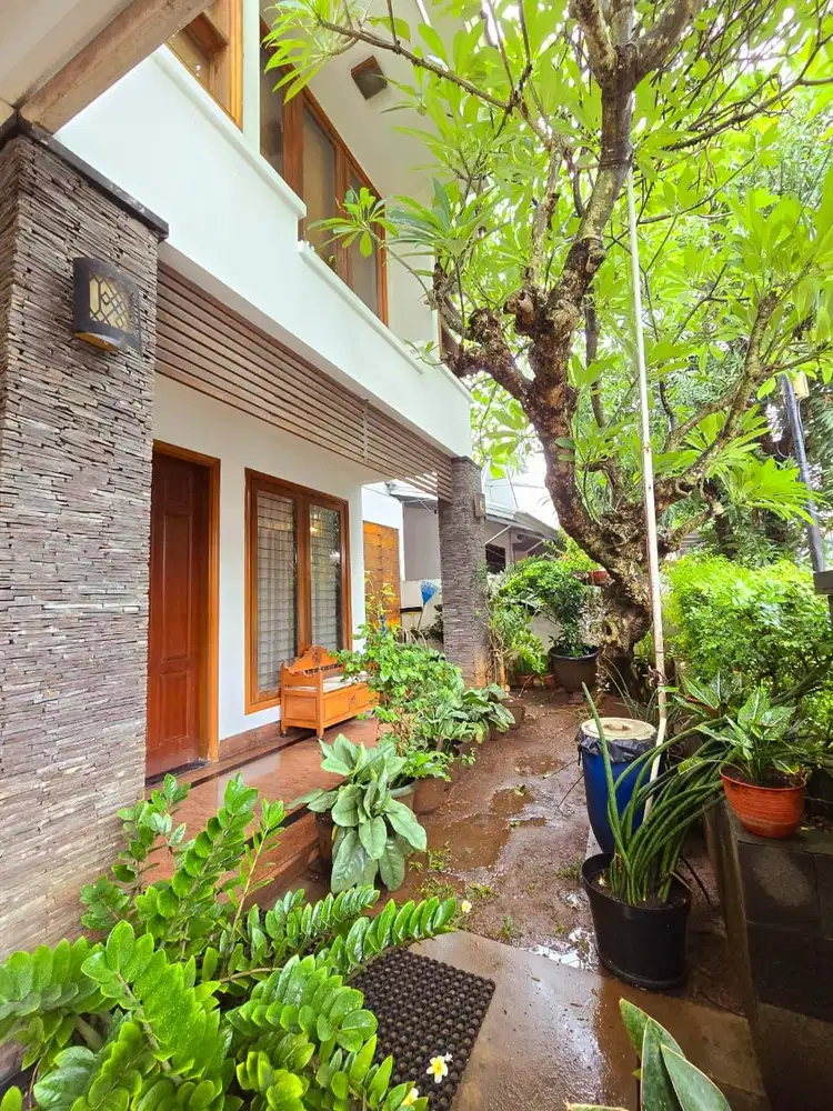 Rumah Bagus Siap Huni Di Bintaro Jaya Sektor 3