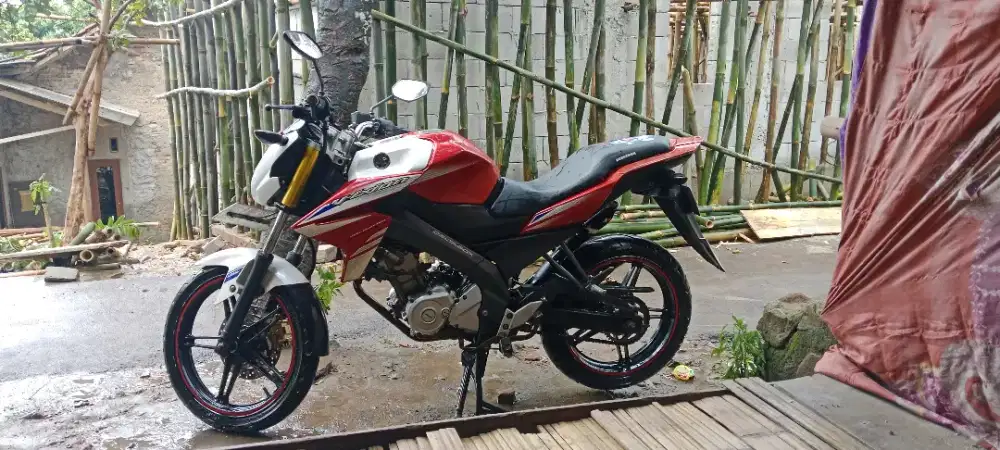 punya motor vixion pengen di mahar aja