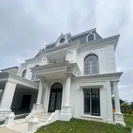 Rumah Baru Mewah modern Klasiik Kolam renang The Green BSD