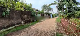 Dijual Rumah Hitung Tanah 2000 mt di belakang UNPAM potensial untuk rumah Kost, villa, cluster atau restoran.