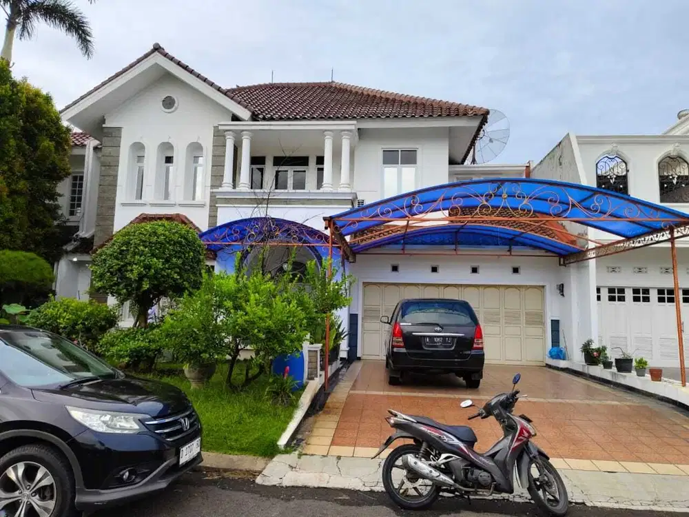 Di jual rumah mewah  di Alam Sutera Siap huni