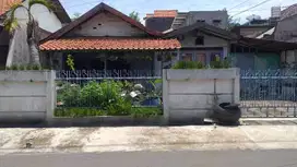 Jual rumah di lokasi bagus Pusponjolo Tengah Kota
