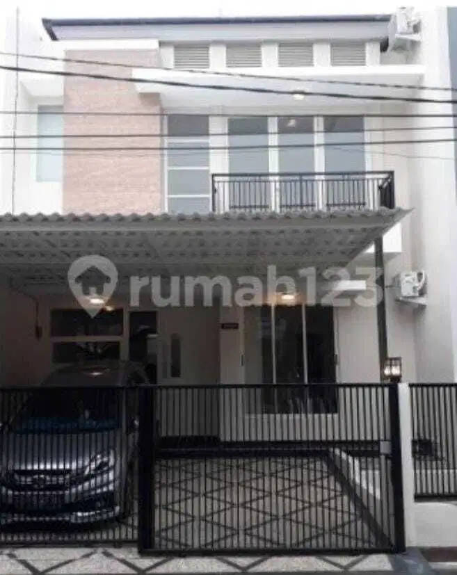 *Dijual Rumah Baru Griya Asri Pakuwon City Semi Furnish