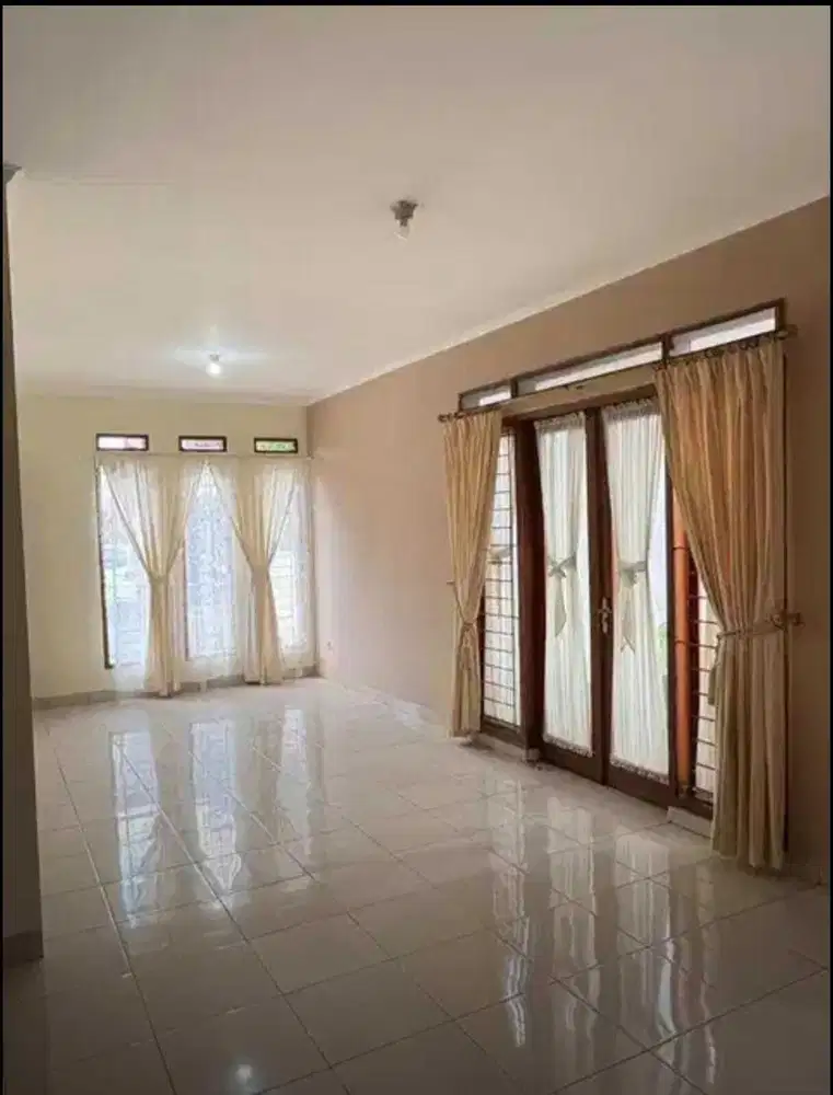 Disewakan Rumah Siap Huni Sayap Dago Bandung Kota