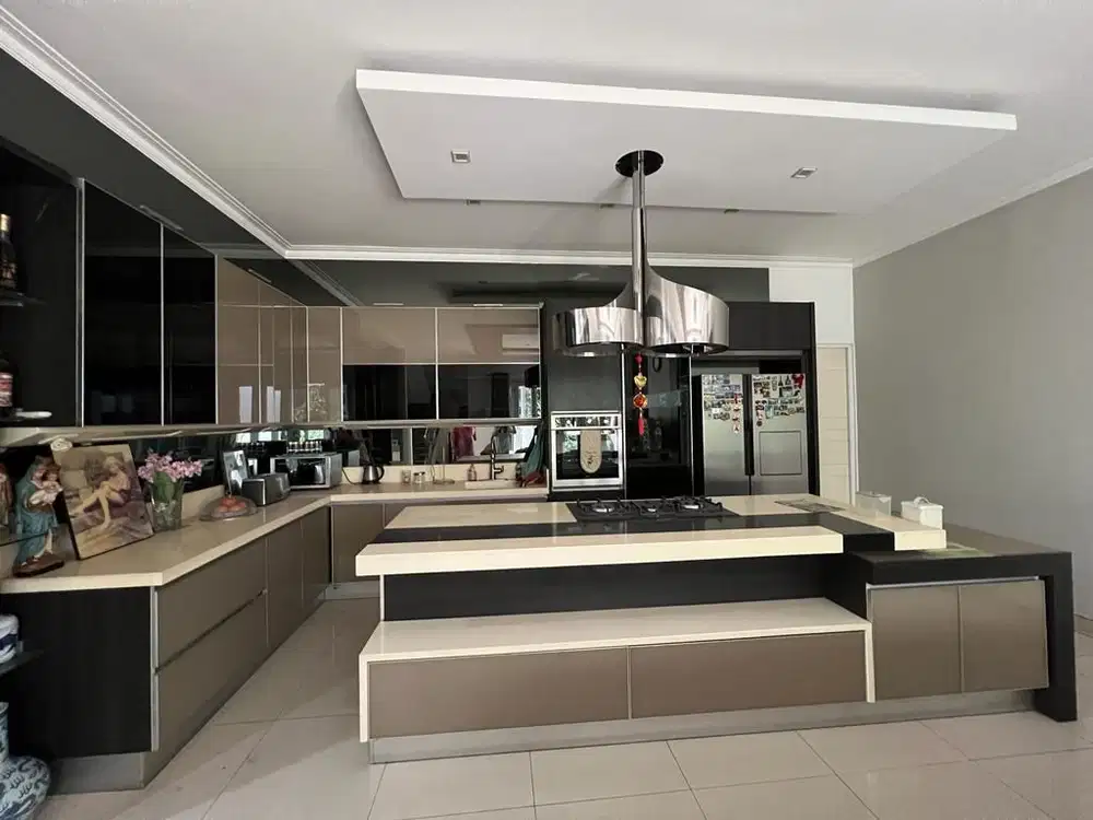 Rumah Taman Kota Wisata Cluster Livingstone Dijual