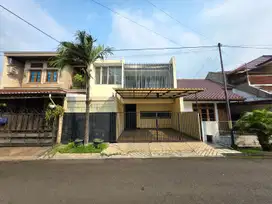 Disewakan Rumah Pondok Indah Bagus Siap Huni, Jakarta Selatan
