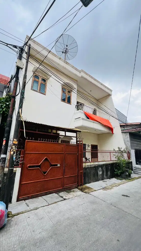 RUMAH DIJUAL 2 LANTAI PADEMANGAT BARAT