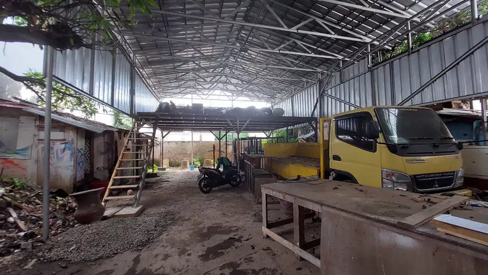 GUDANG / TANAH ZONA K3 ( PERKANTORAN ) TANJUNG BARAT RAYA, JKT SELATAN