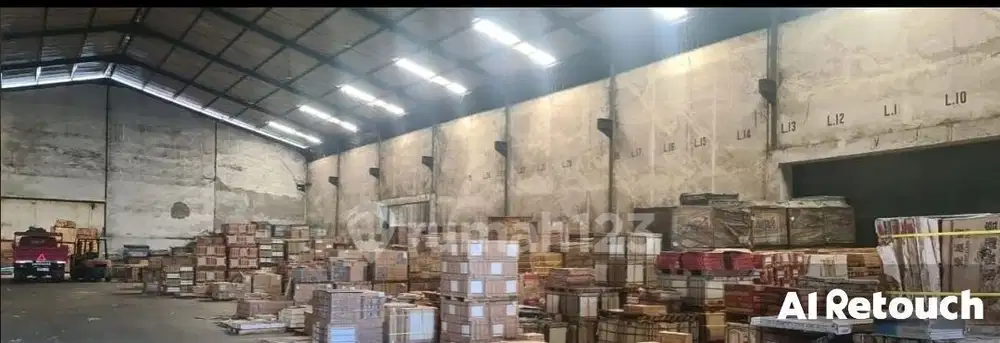 Dijual Gudang Margomulyo Strategis Siap Pakaia