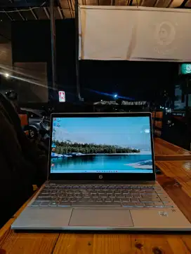 Laptop HP Pavilion 13 an-1033tu Core i3 Touchscreen Murah BU