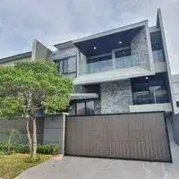 Dijual Rumah  Bukit Golf Internasional Mewah Siap Pakai