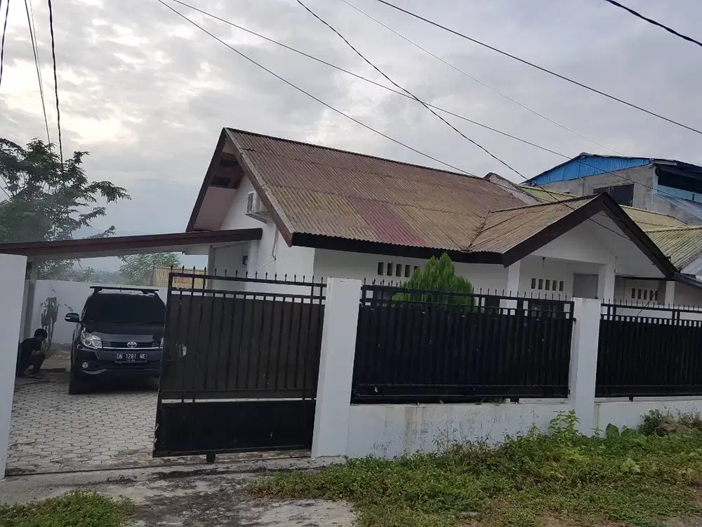 Dikontrakkan rumah 2 kamar dengan AC