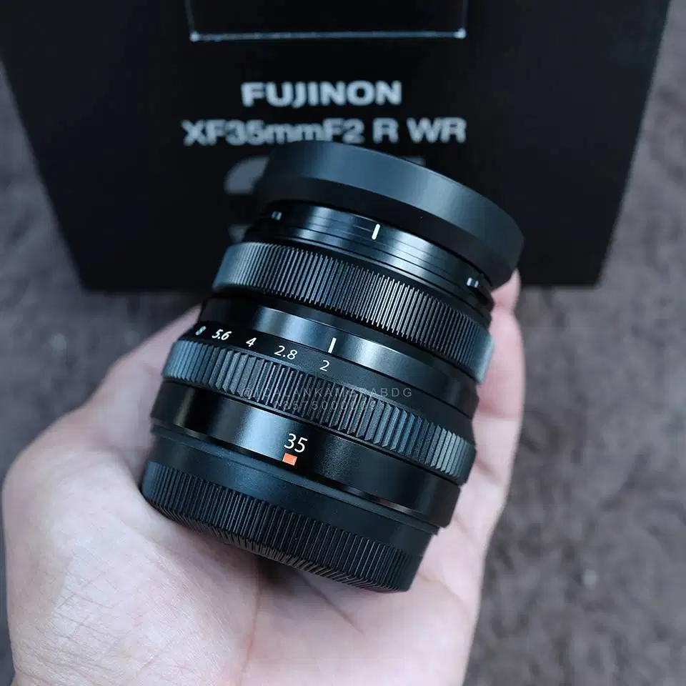 Fujinon XF 35mm F2 R WR Like New Ex FFID Fujifilm Xt4 Xt3 Xh1 Xs10