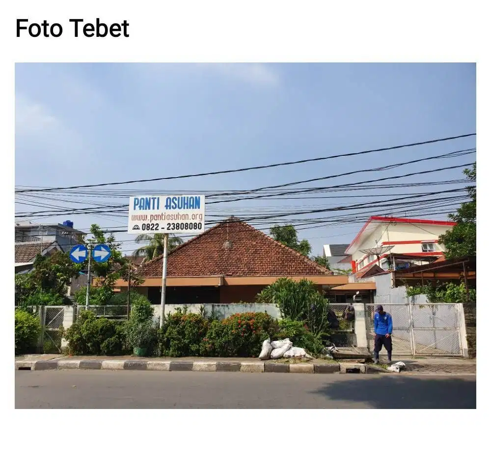Dijual rumah lama cocok untuk kantor/usaha di Tebet - Jakarta Selatan