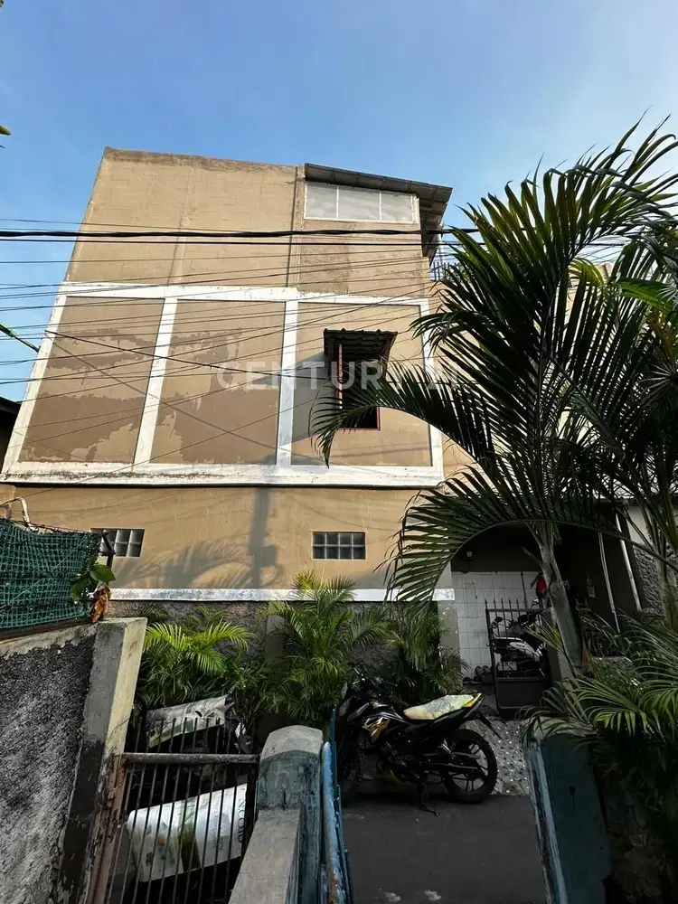 Rumah Terawat Luas 180 M2 Kamar Tidur 3 Di Kemayoran, Jakpus