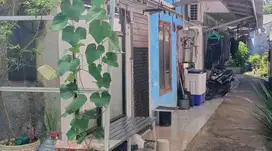 Di Jual Tanah + kontrakan 6 pintu di Serpong